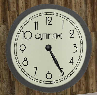 Quittin&#39; Time, 5 pm Clock Face – Round Microfiber Beach Towel